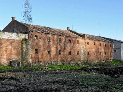 Хозяйственные и служебные здания