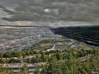 Гранитный карьер