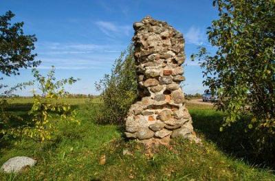 Часовня придорожная (руины)