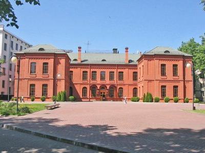 Учебный корпус института сельского и лесного хозяйства