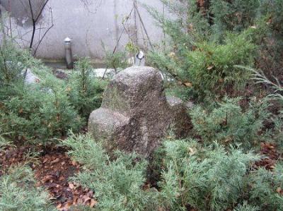 Каменный крест