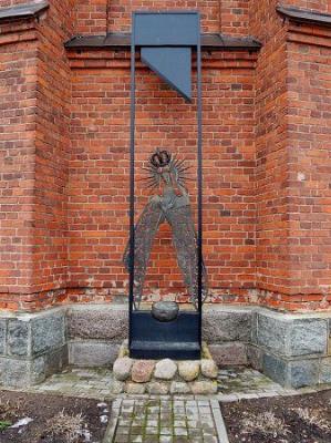 Памятник нерожденному ребенку