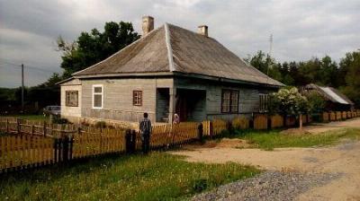 Дом жилой (?) (дерев.)