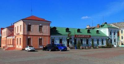 Флигель правый