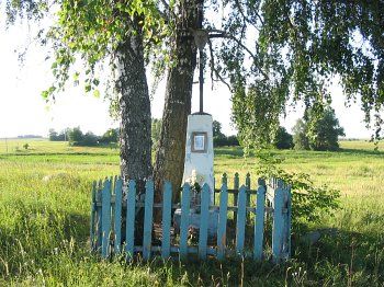 Крест придорожный