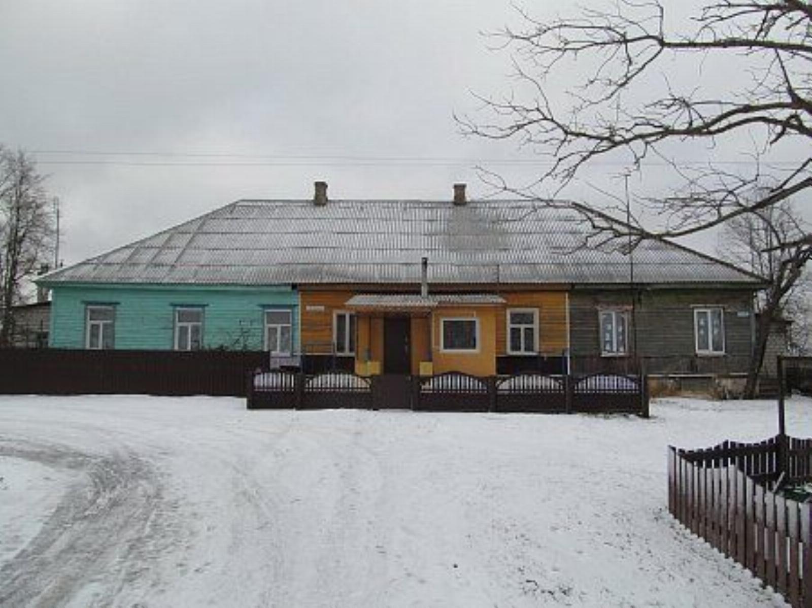 Усадебный дом (?) (дерев.) Усадебный дом (?) (дерев.)