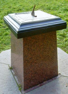 Солнечные часы