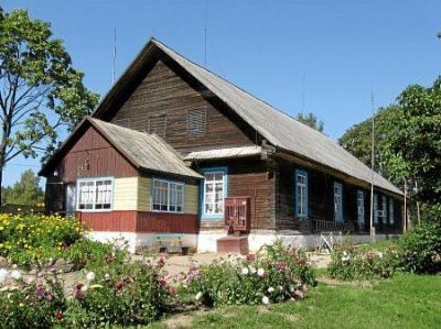 Усадебный дом (дерев.)