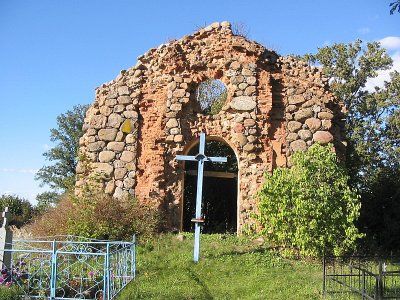 Часовня (руины)