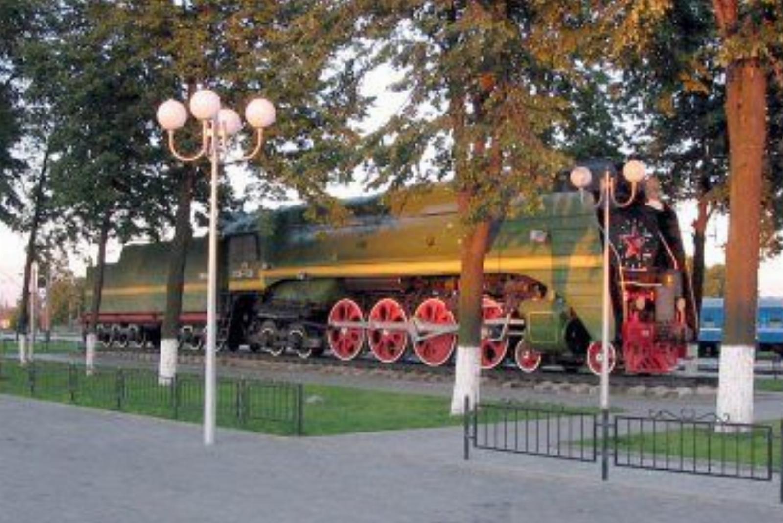 Паровоз-памятник Паровоз-памятник