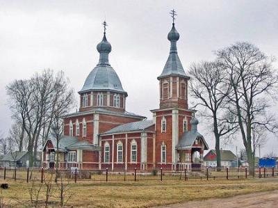 Церковь св. Петра и Павла (дерев.)