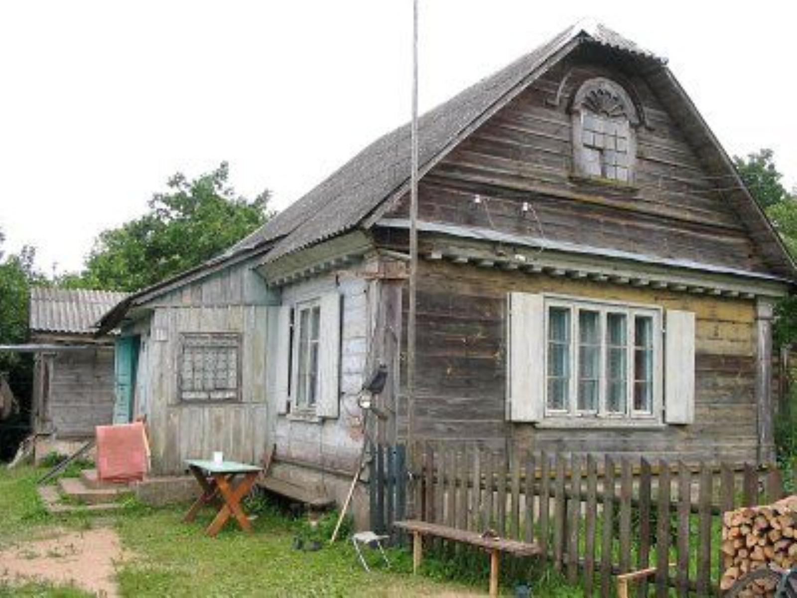 Усадебный дом (дерев.) /сохр. частично/ Усадебный дом (дерев.) /сохр. частично/