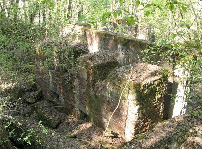 Электростанция немецкая (руины)