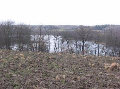 Озеро Четверть