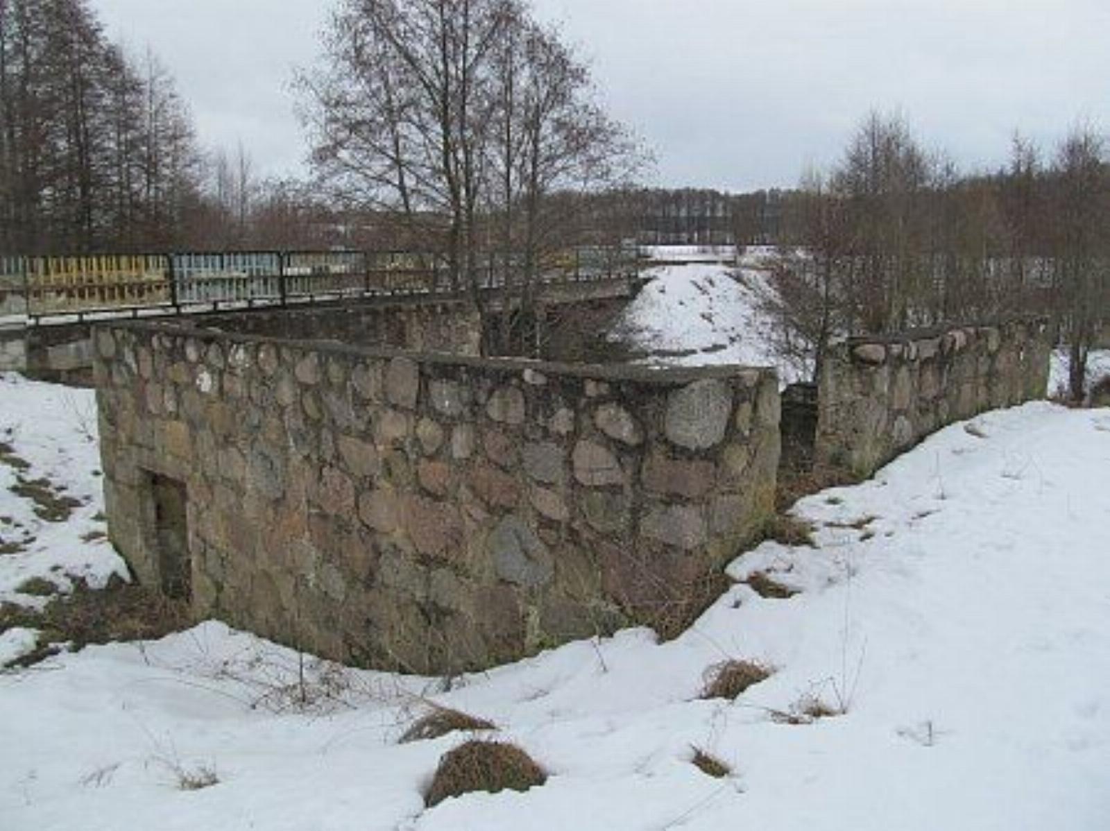 Водяная мельница /сохр. частично/ Водяная мельница /сохр. частично/