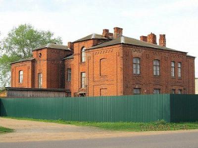 Железнодорожные служебные постройки