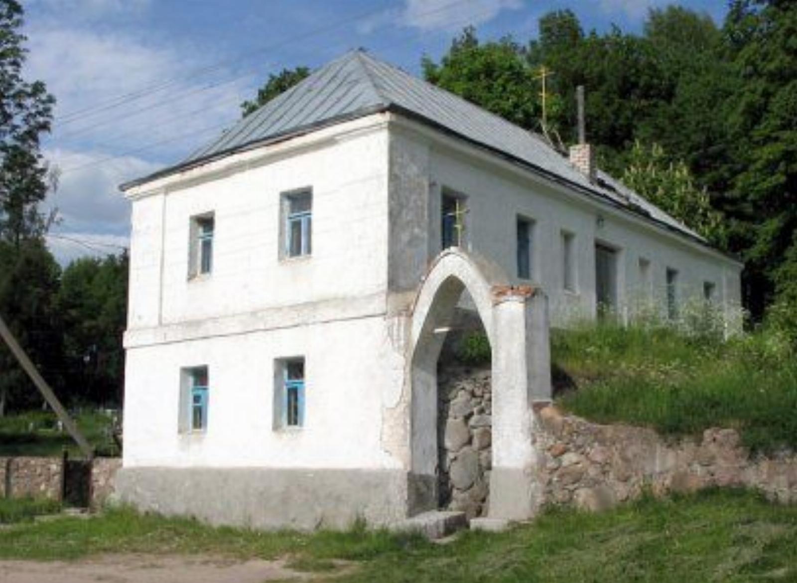 Плебания и брама Плебания и брама