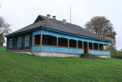 Школа (?) (дерев.)