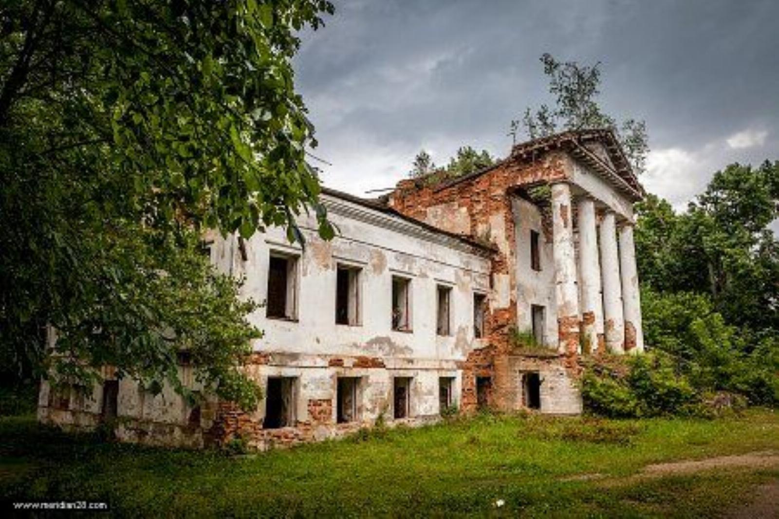 Дворец Дворец