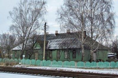 Служебные постройки