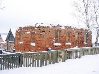 Дом жилой? (руины)