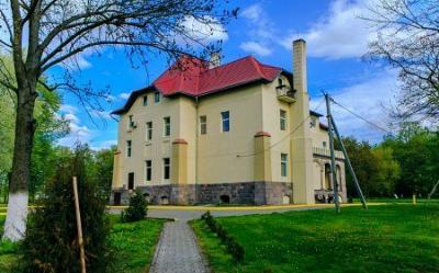 Усадебный дом