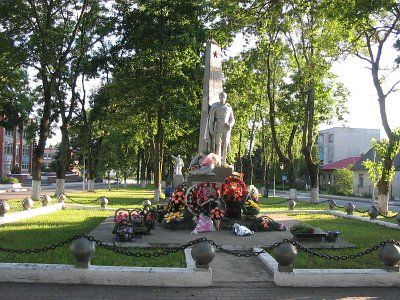 Памятник советскому солдату