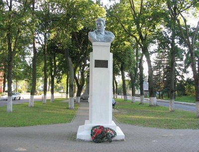 Памятник Иосифу Сталину