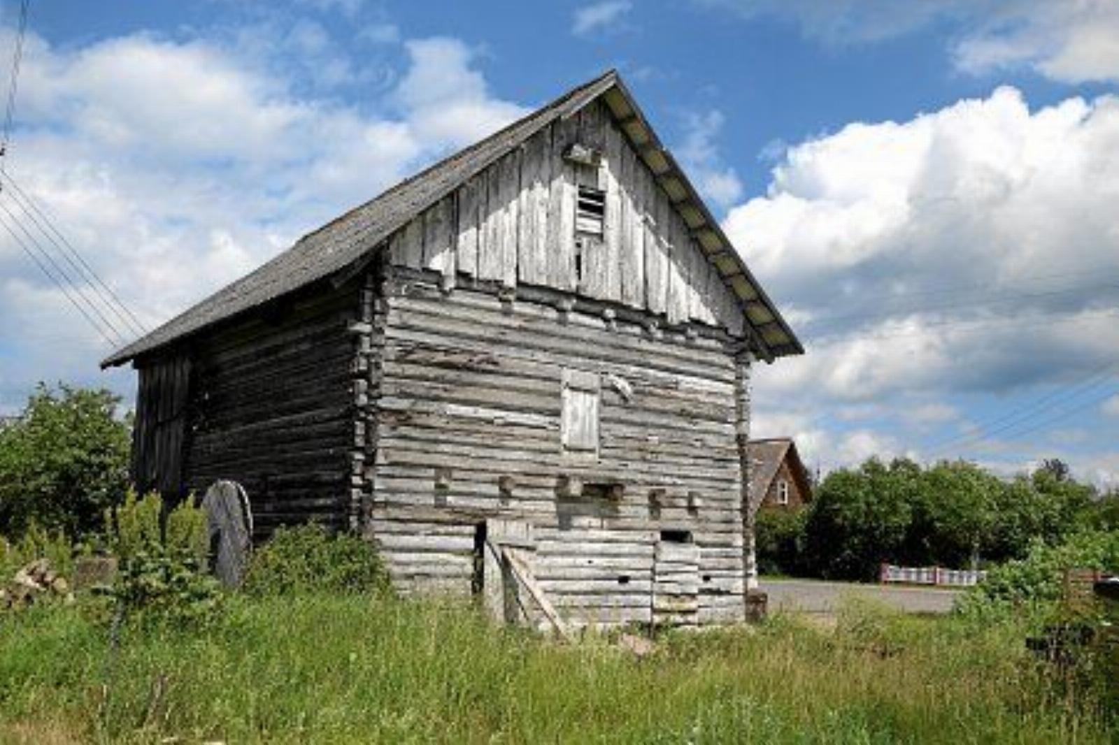 Водяная мельница (дерев.) Водяная мельница (дерев.)