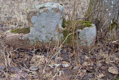 Каменный крест