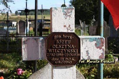 Могила генерала Юзефа Ольшины-Вильчиньского
