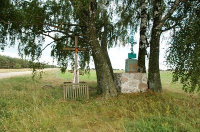 Крест придорожный