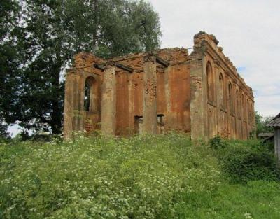 Церковь св. Петра и Павла (руины)