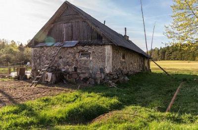 Хозпостройка (?)