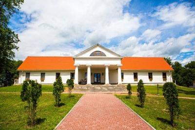 Усадебный дом (дерев.)