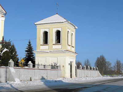 Брама-колокольня