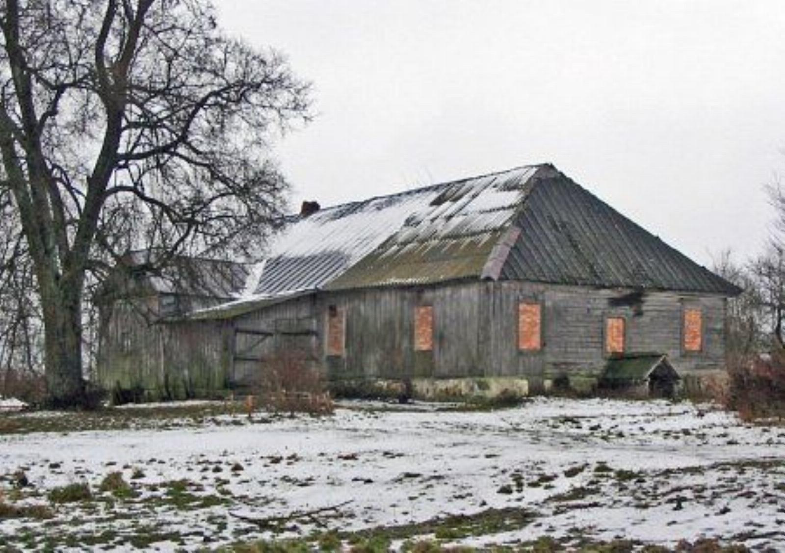 Усадебный дом (дерев.) Усадебный дом (дерев.)
