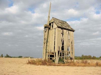 Ветряная мельница (дерев.)