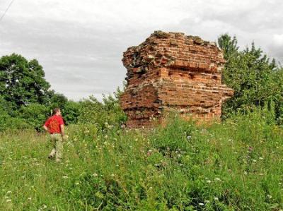 Опора подвесного моста (?)
