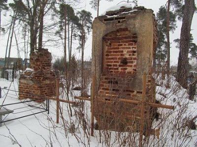 Часовни-надмогилья