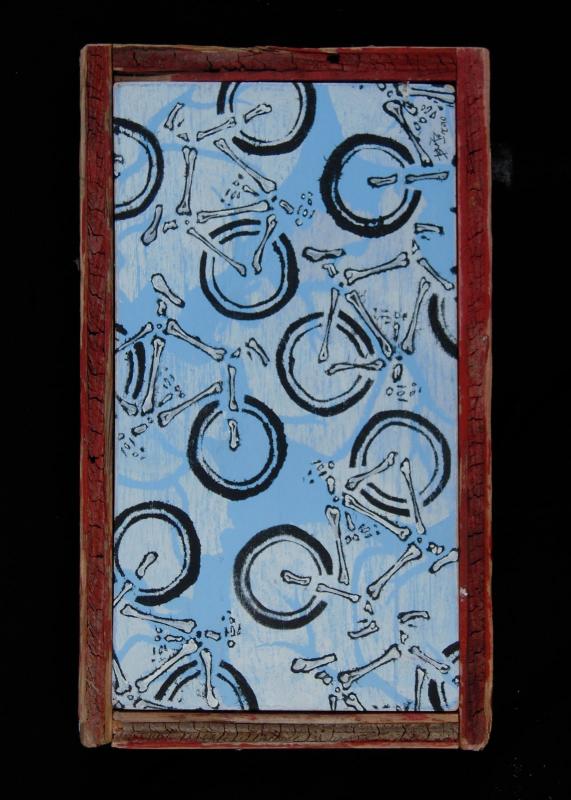 bnmbluebikebones367.jpg