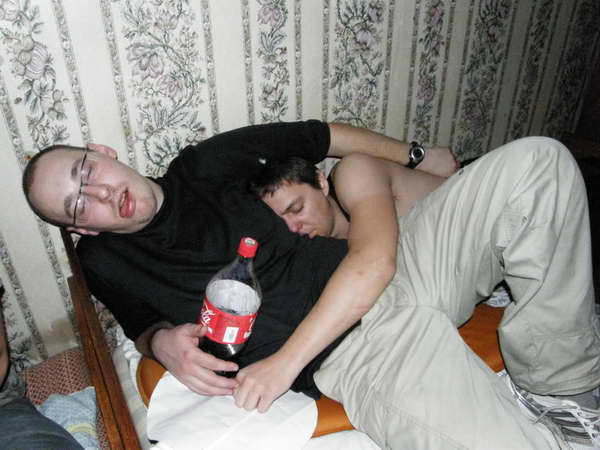 oni_lyubyat_drug_druga.jpg