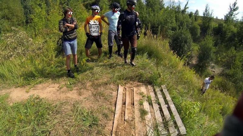 GOPR1438.MP4_snapshot_01.35_2013.08.17_23.jpg