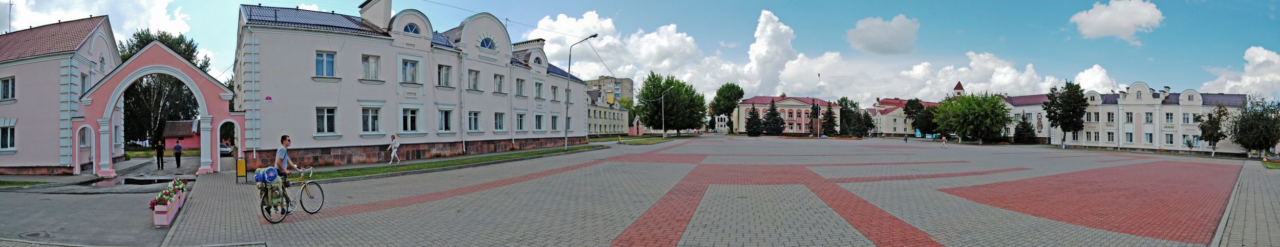 1dotchl_25fr.jpg
