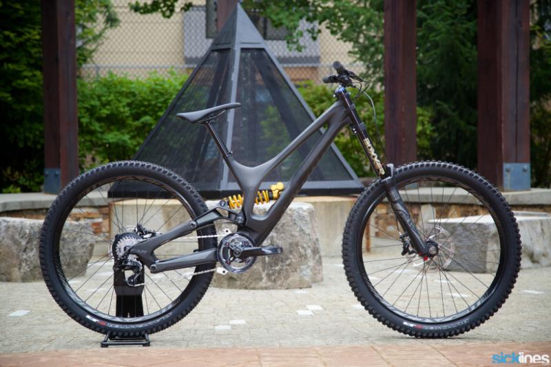 2015-specialized-demo-8-carbon-i-650b.jpg