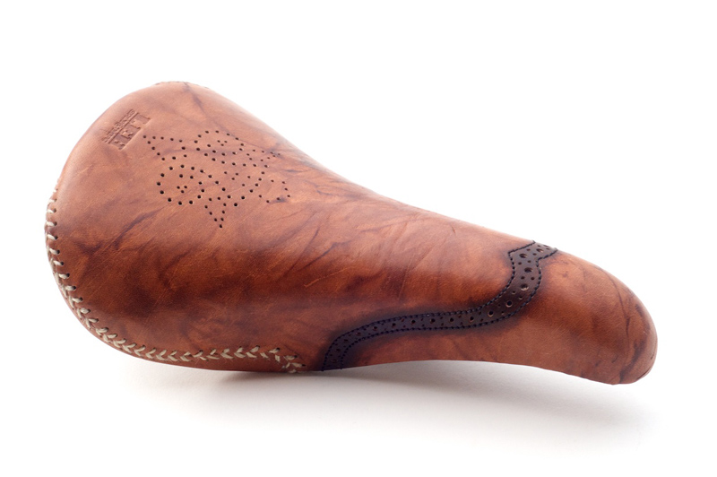 Fizik-Antares-R1-Carbon-Recovered-bike-bicycle-cycle-fixie-roadbike-seat-saddle-Selle-Italia-Turbo-baseball-stitch-leather-custom-handmade-.jpg