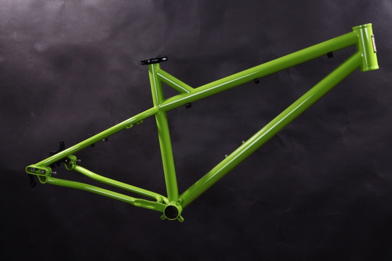2_souls_cycles_-_41.5_EVO_frame_-FR-Bikepark_-_150-160mm_fork_-26-27.5wheel_price_from_895Euro.jpg