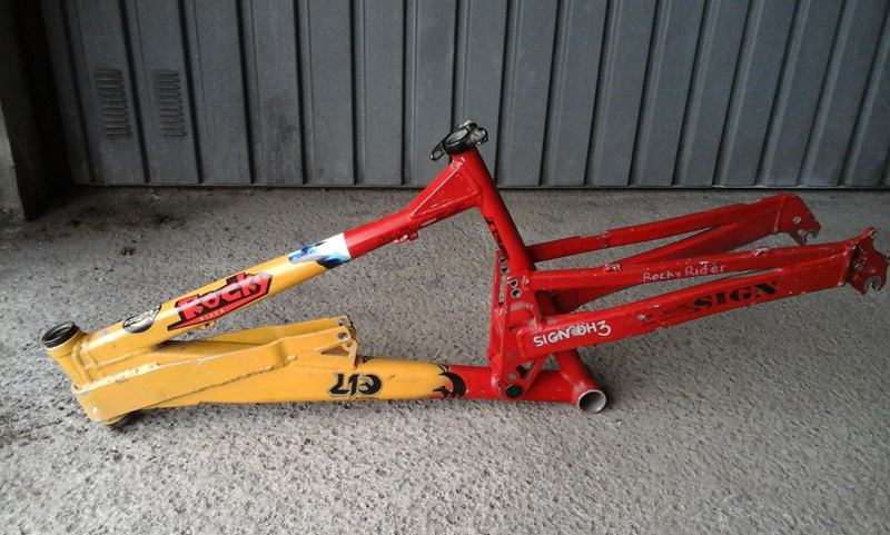 Kross_Sign_FR_-_customized.jpg