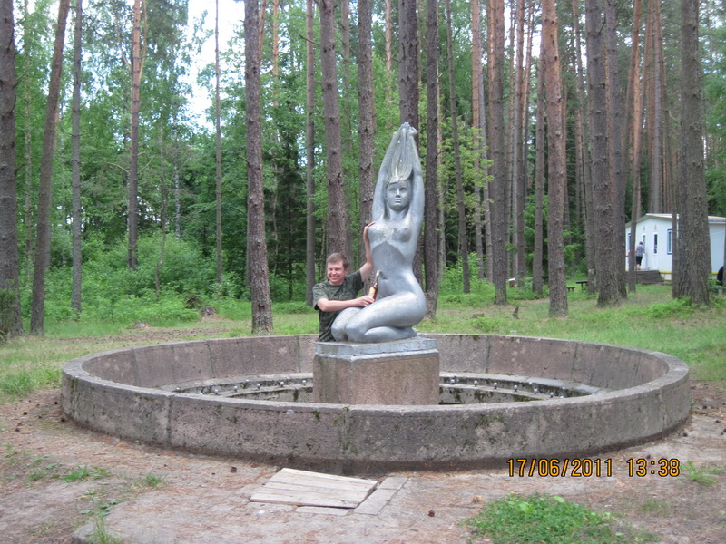 IMG_2572-izm.jpg