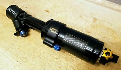 Ohlins-STX-22-Air-Rear-Shock-197mm-x.jpg